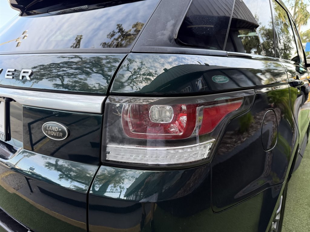 2016 Land Rover Range Rover Sport - $17,995