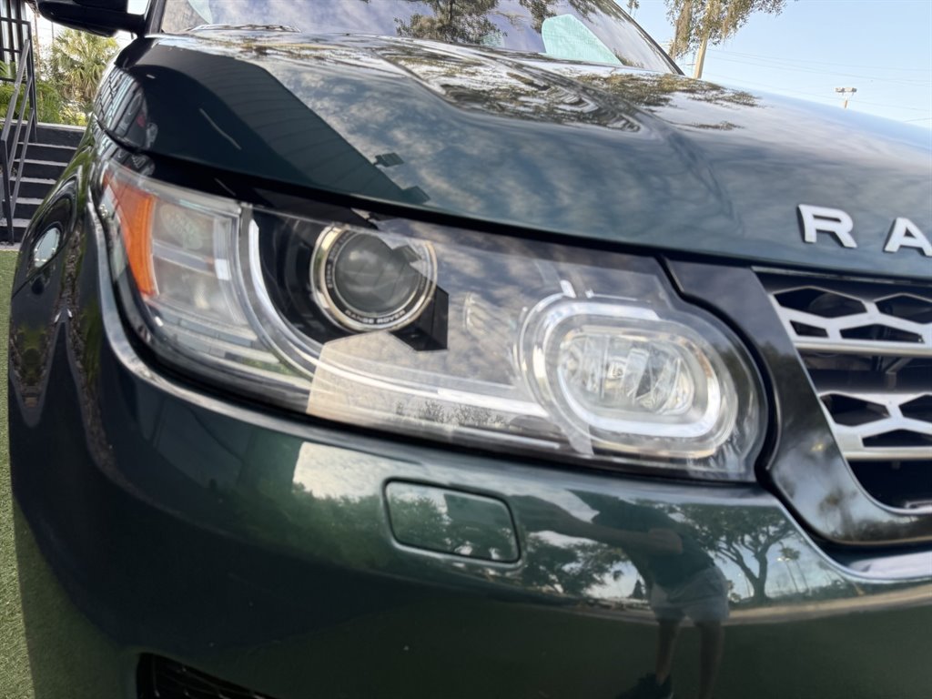 2016 Land Rover Range Rover Sport - $17,995