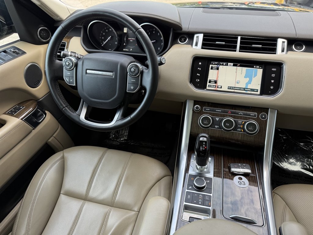 2016 Land Rover Range Rover Sport - $17,995