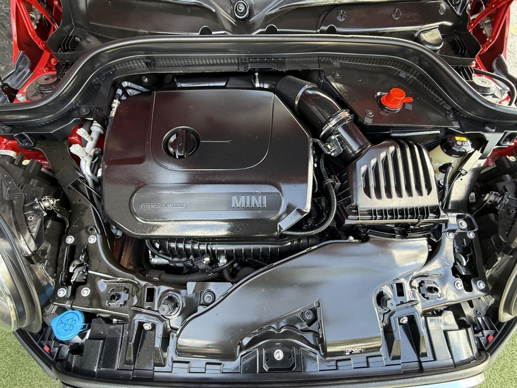 2020 MINI Hardtop - $14,995