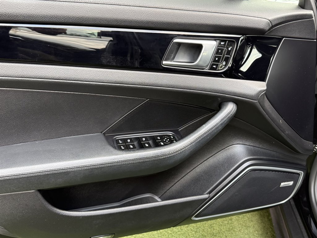 2017 Porsche Cayman - $37,995