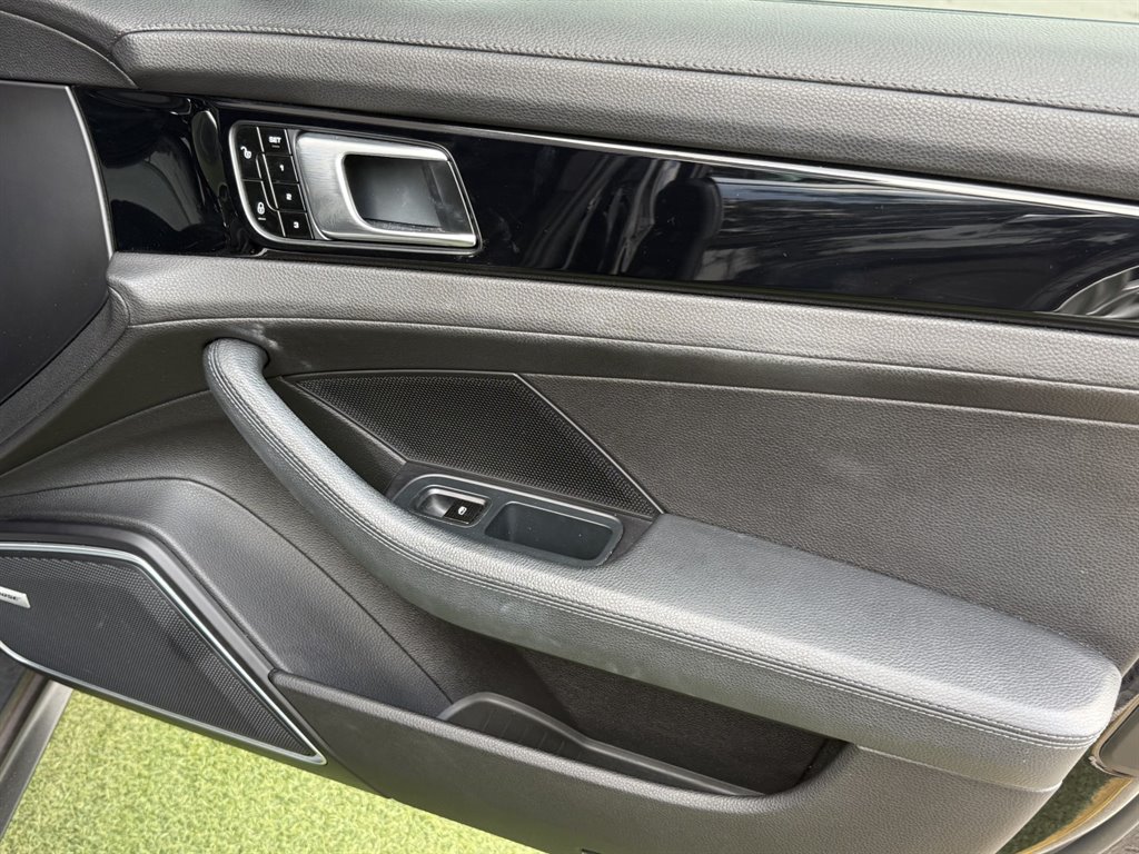 2017 Porsche Cayman - $37,995
