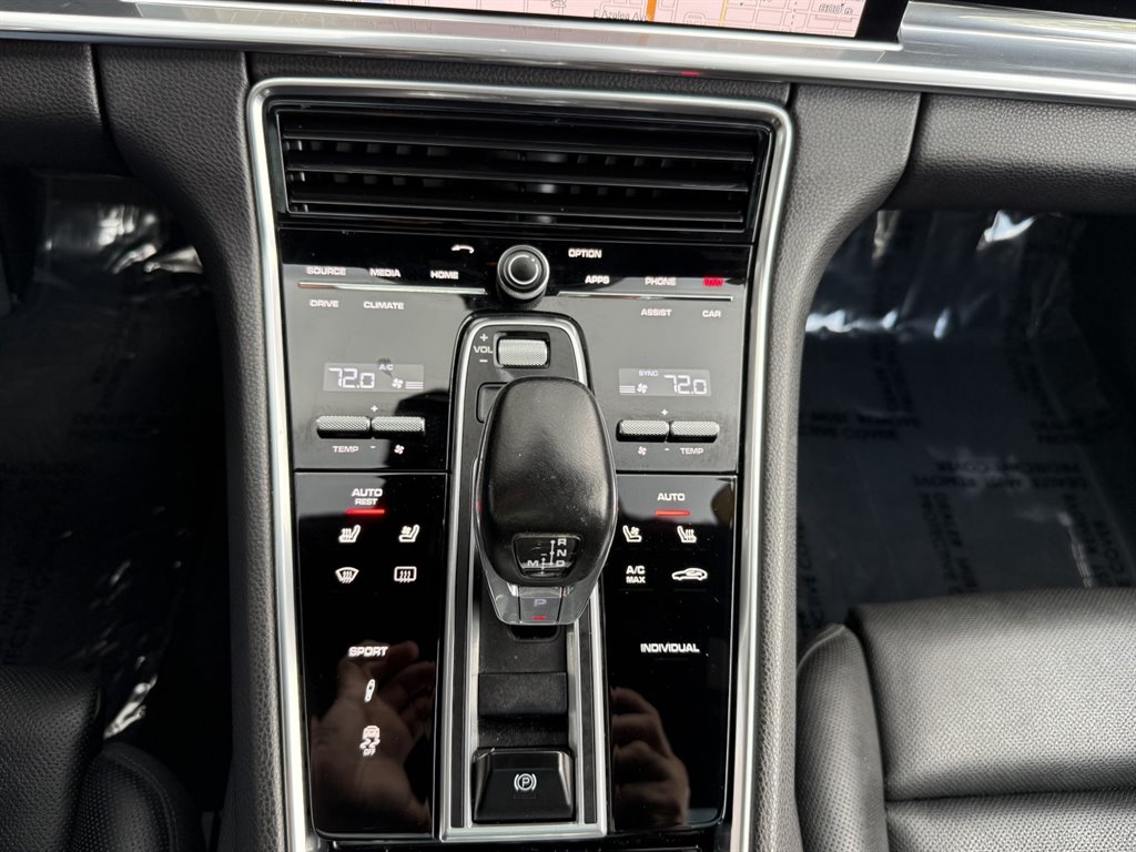 2017 Porsche Cayman - $37,995