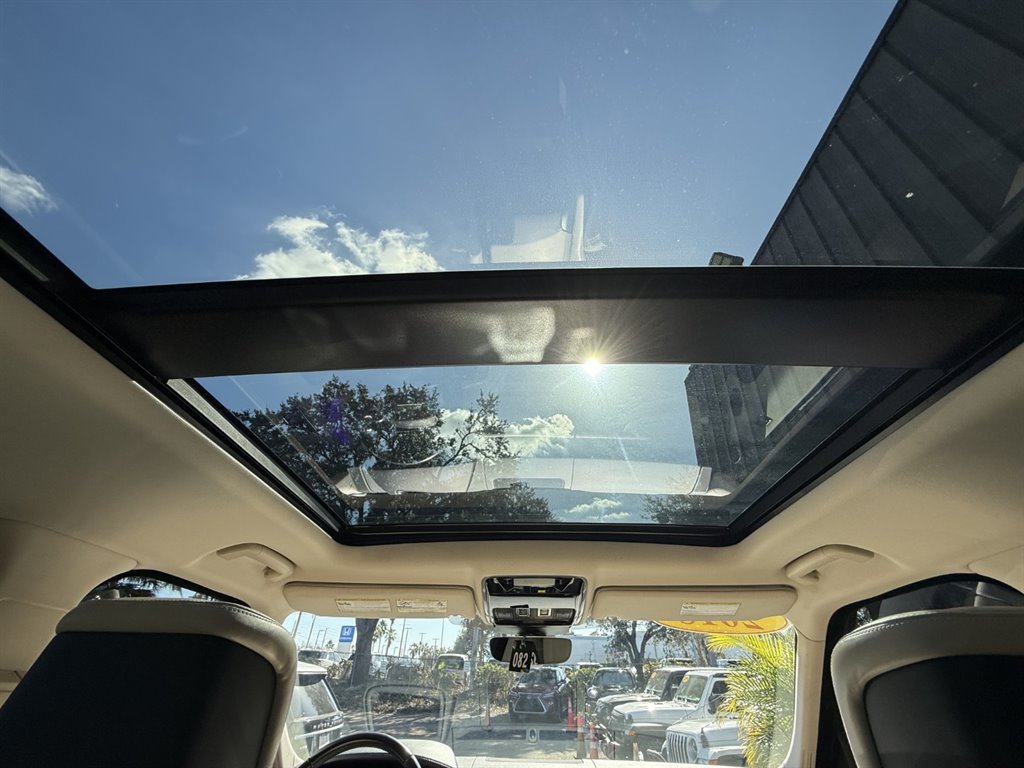 2018 Land Rover Range Rover Sport - $23,995