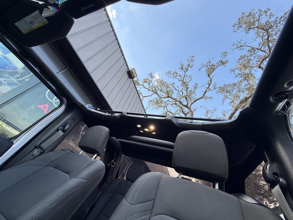 2020 Jeep Wrangler - $23,995