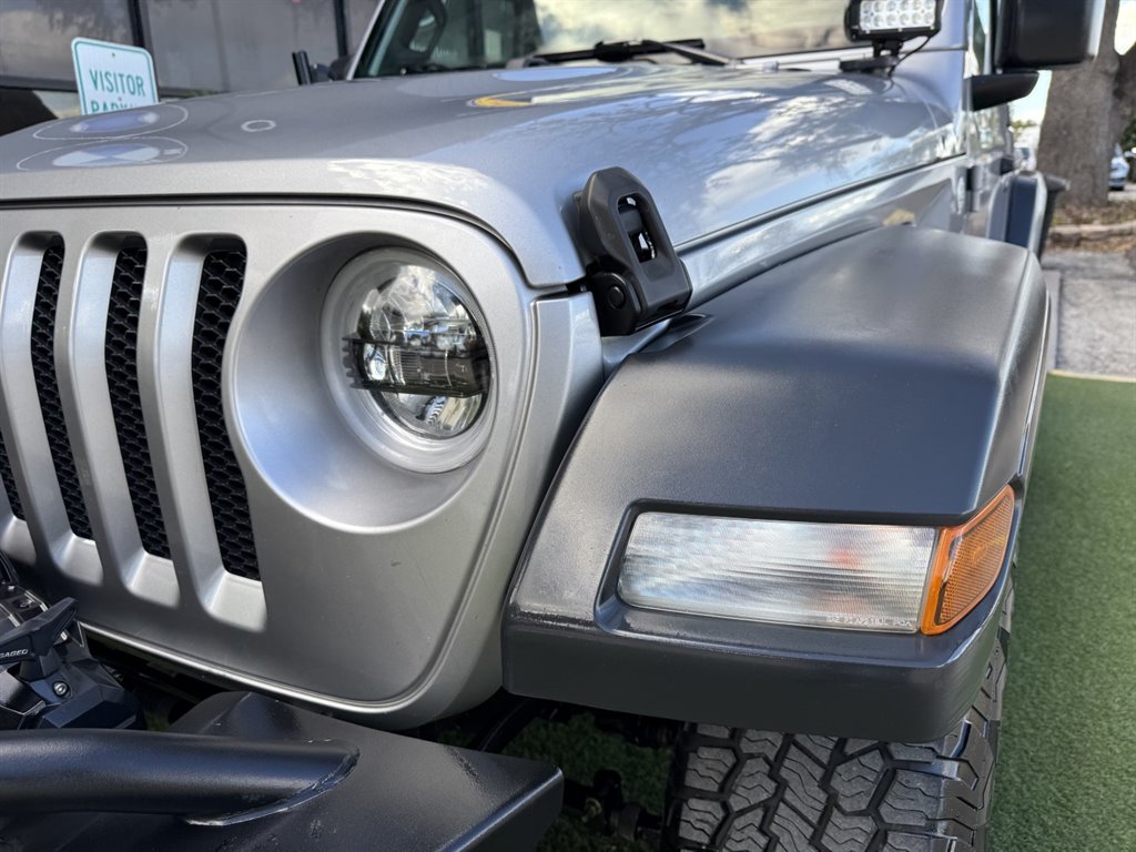 2020 Jeep Wrangler - $23,995