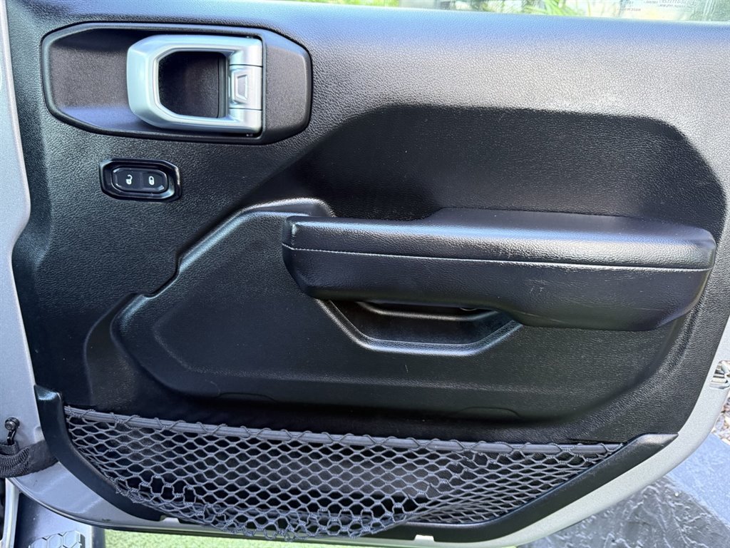 2020 Jeep Wrangler - $23,995
