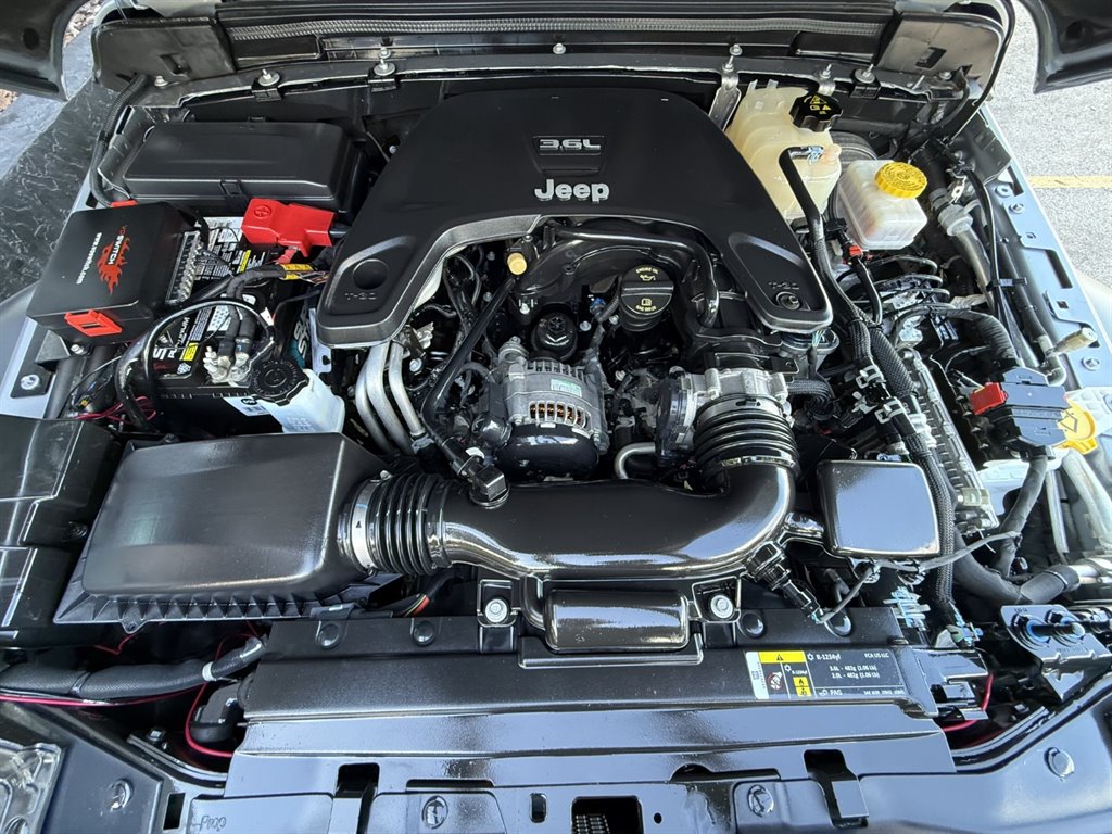 2020 Jeep Wrangler - $23,995