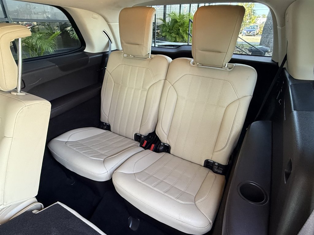 2017 Mercedes-Benz GLS - $23,995