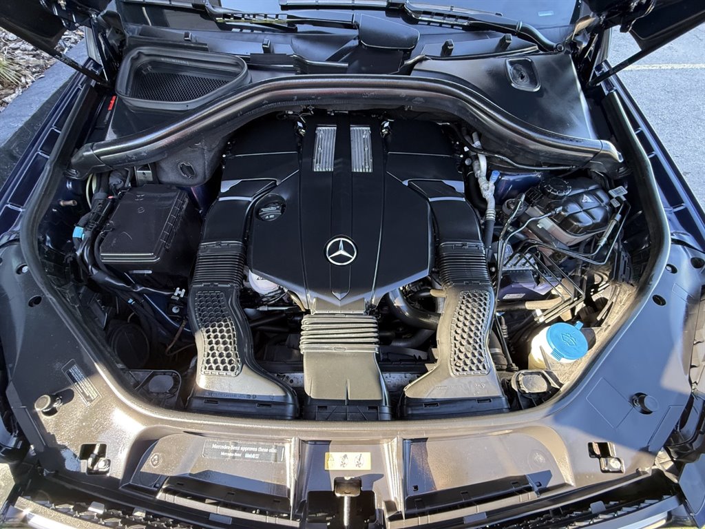 2017 Mercedes-Benz GLS - $23,995