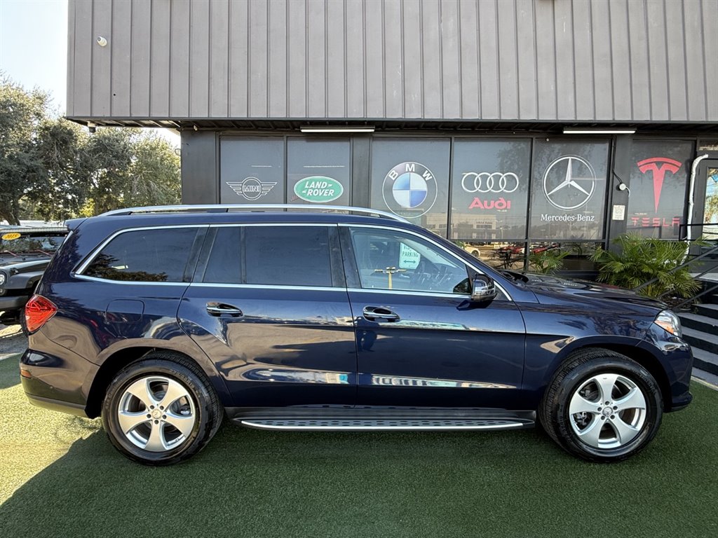 2017 Mercedes-Benz GLS - $23,995