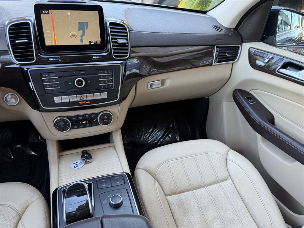 2017 Mercedes-Benz GLS - $23,995