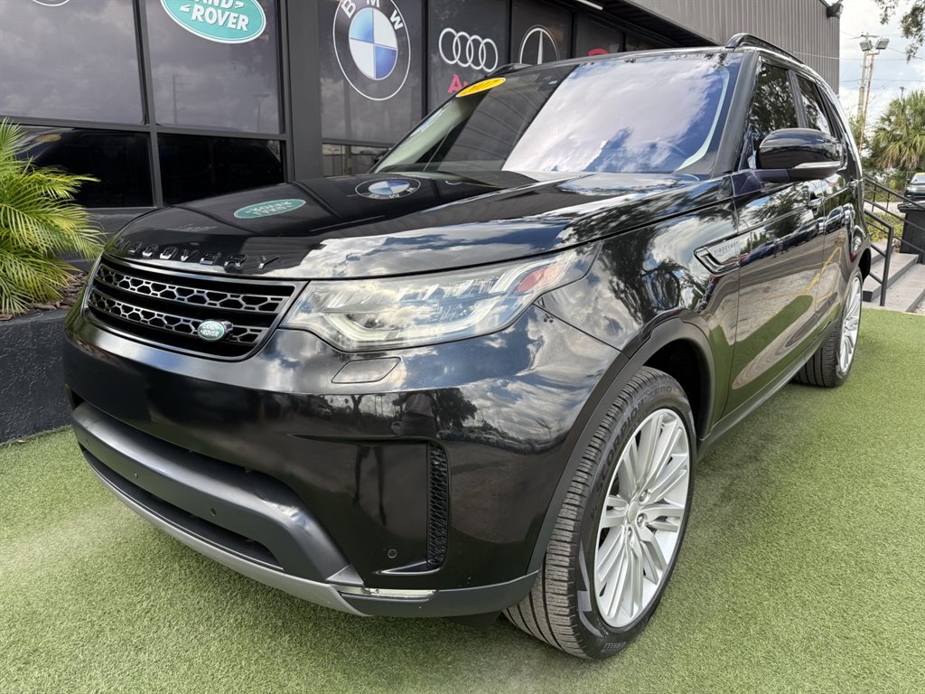 2017 Land Rover Discovery - $16,995