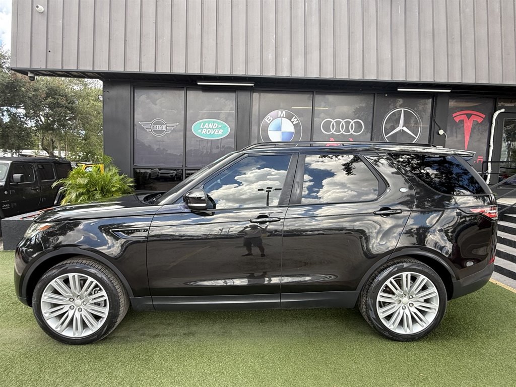 2017 Land Rover Discovery - $16,995