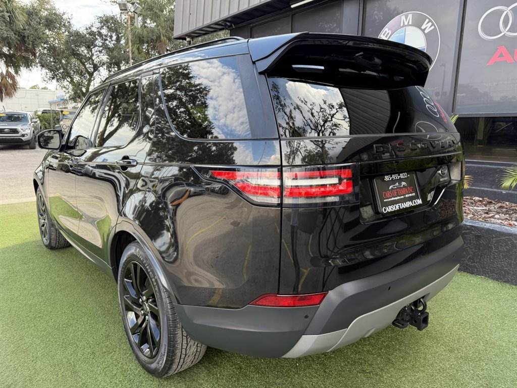 2017 Land Rover Discovery - $17,995