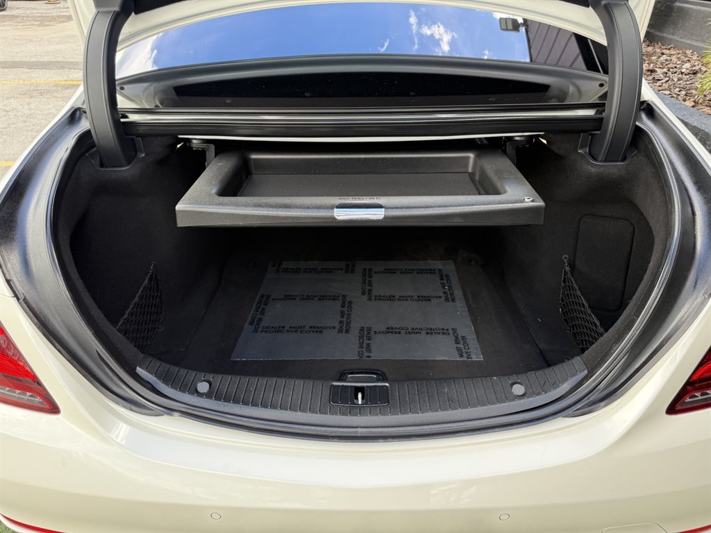 2018 Mercedes-Benz S-class - $29,995