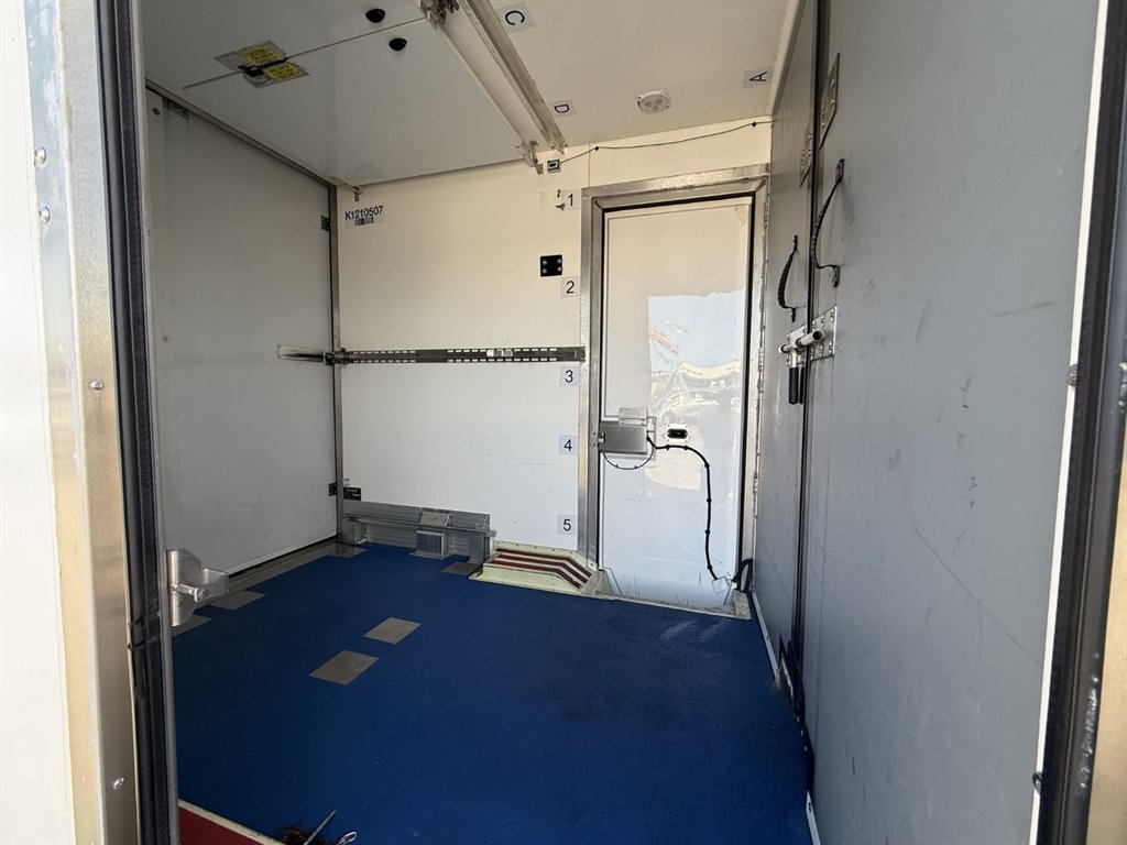 2023 Ford E-350 - $23,995