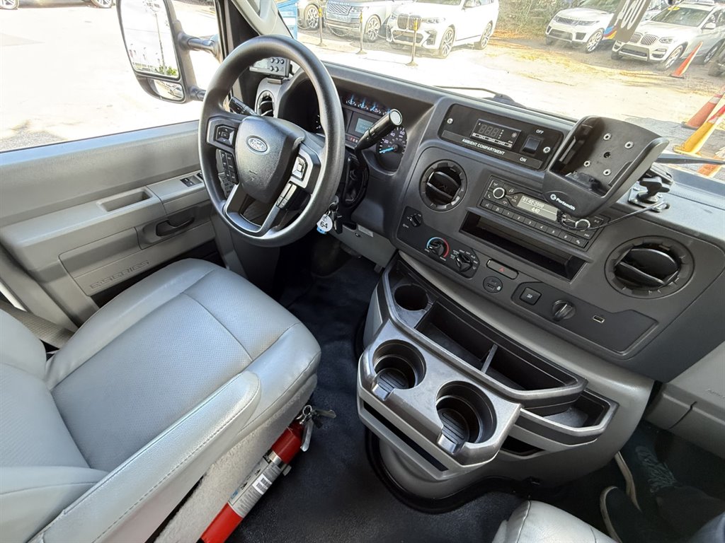 2023 Ford E-350 - $23,995