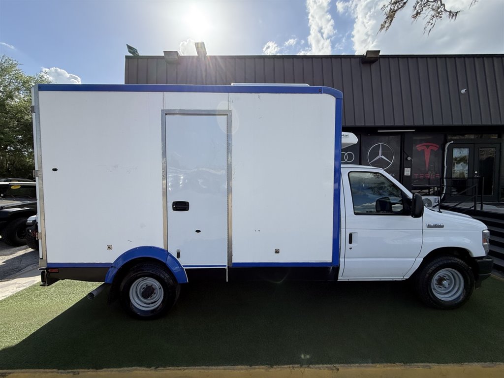 2023 Ford E-350 - $24,995