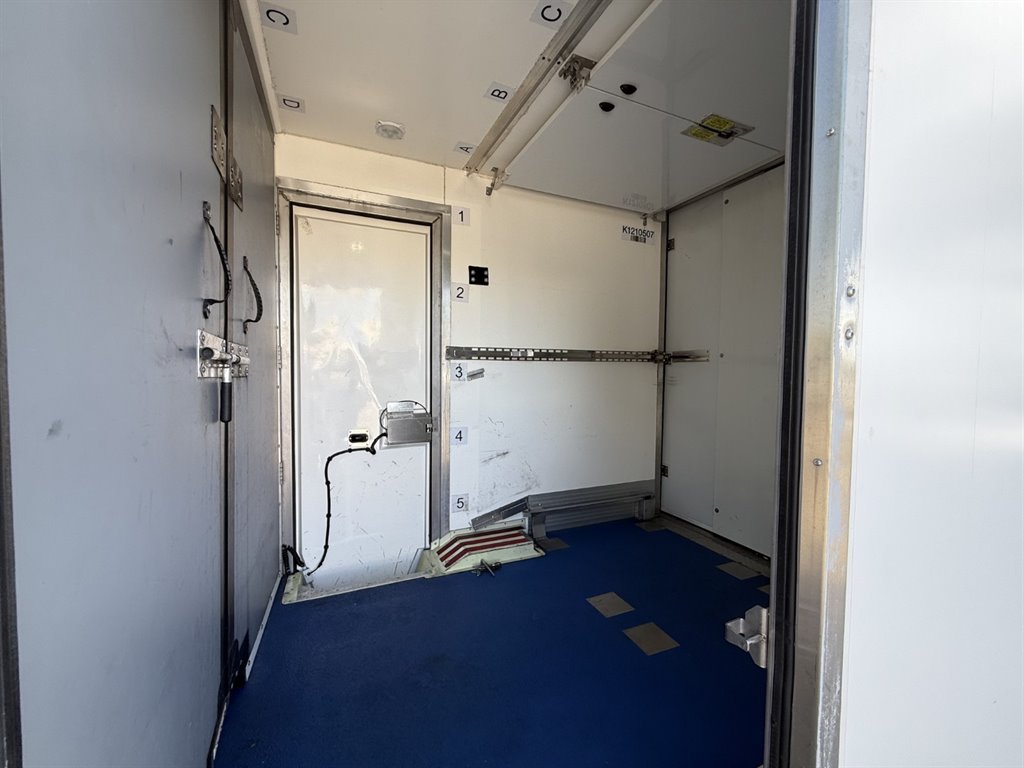 2023 Ford E-350 - $24,995
