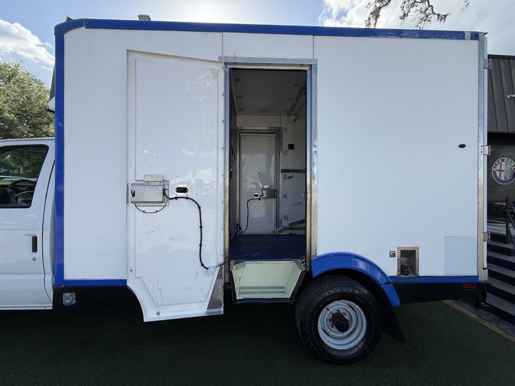 2023 Ford E-350 - $24,995