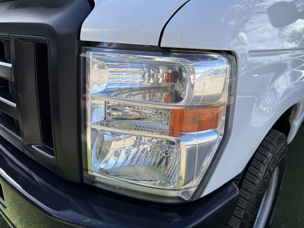 2023 Ford E-350 - $24,995