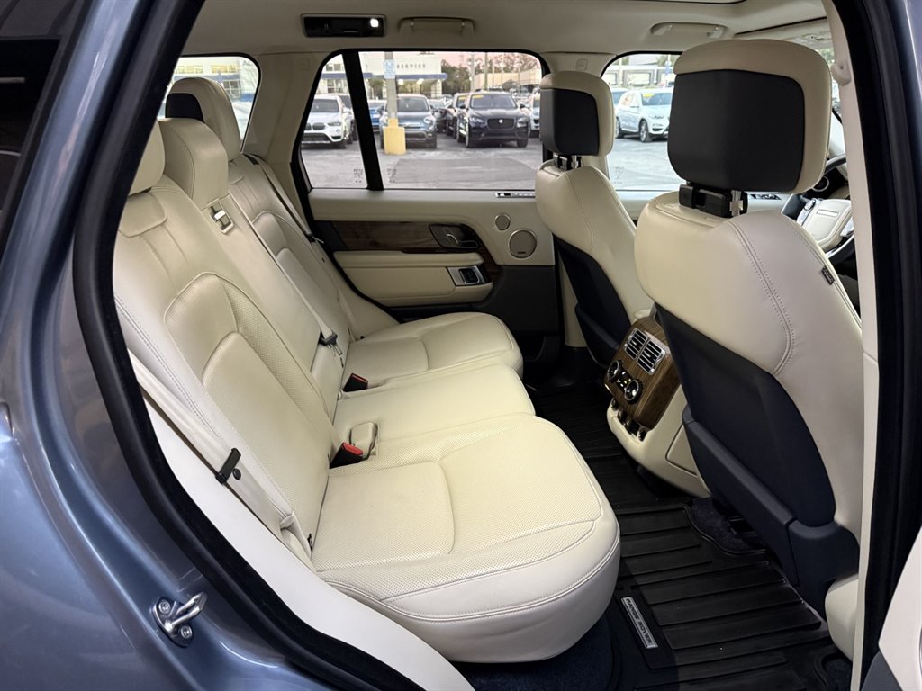 2019 Land Rover Range Rover - $27,995