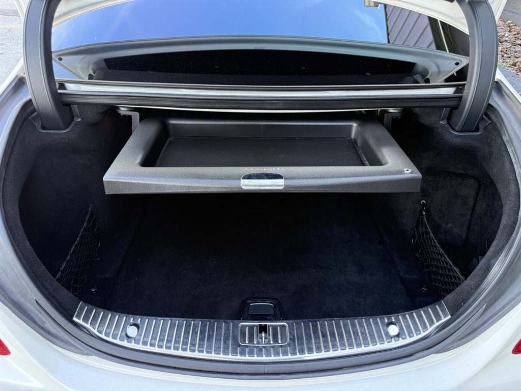 2015 Mercedes-Benz S-class - $23,995