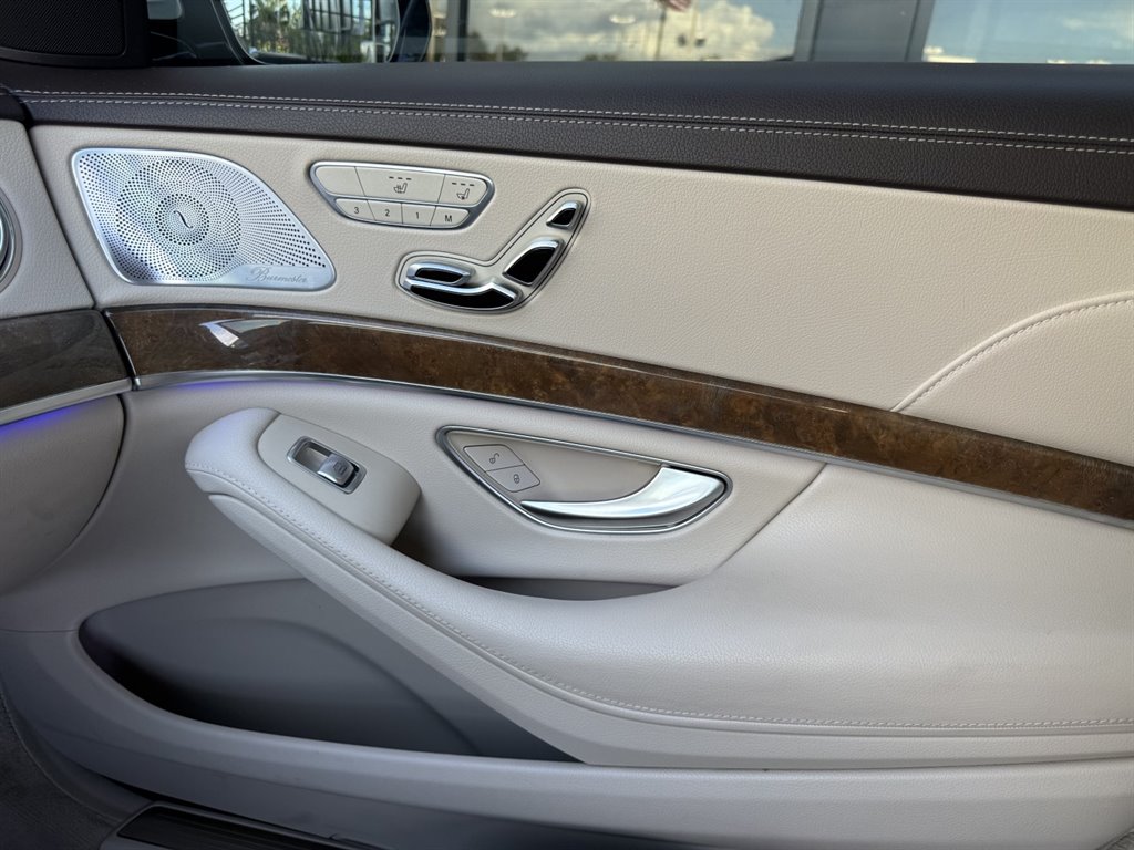 2015 Mercedes-Benz S-class - $23,995