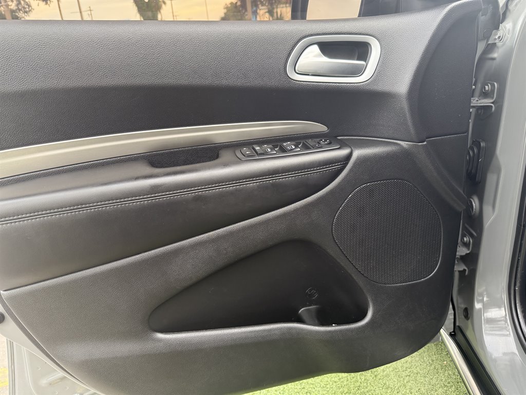2020 Dodge Durango - $17,995