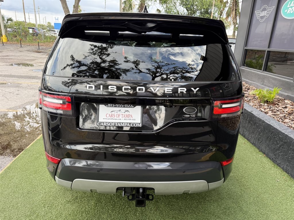 2017 Land Rover Discovery - $14,995