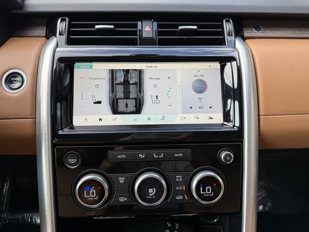 2017 Land Rover Discovery - $14,995