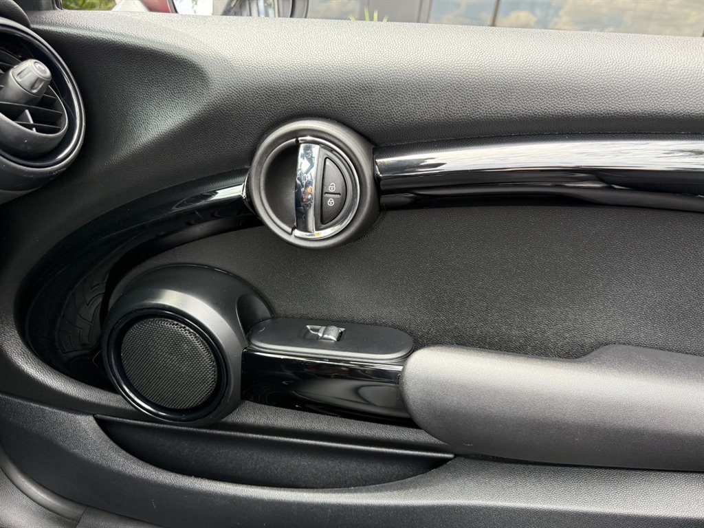 2019 MINI Cooper - $15,995