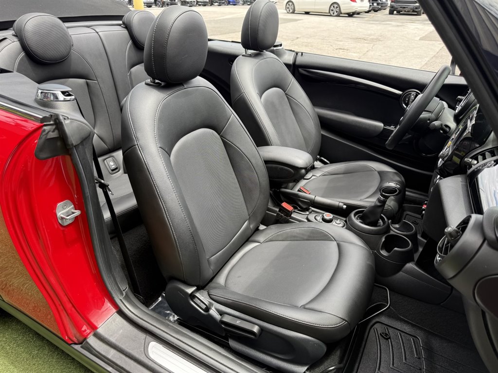 2019 MINI Cooper - $15,995