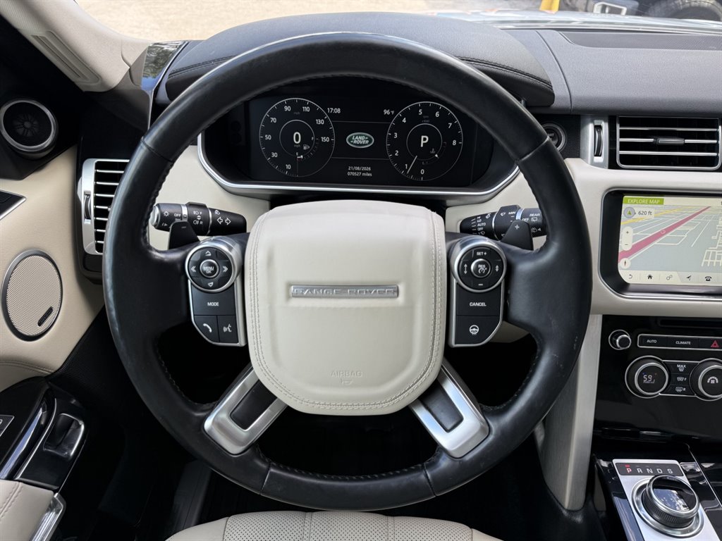2017 Land Rover Range Rover - $20,995
