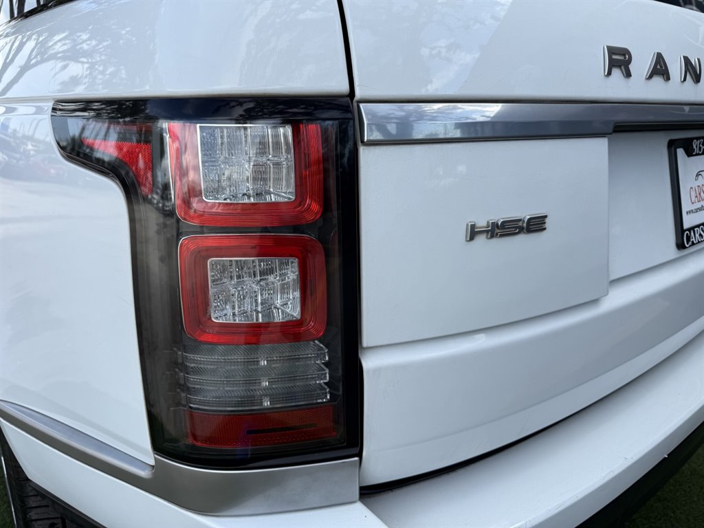 2017 Land Rover Range Rover - $20,995