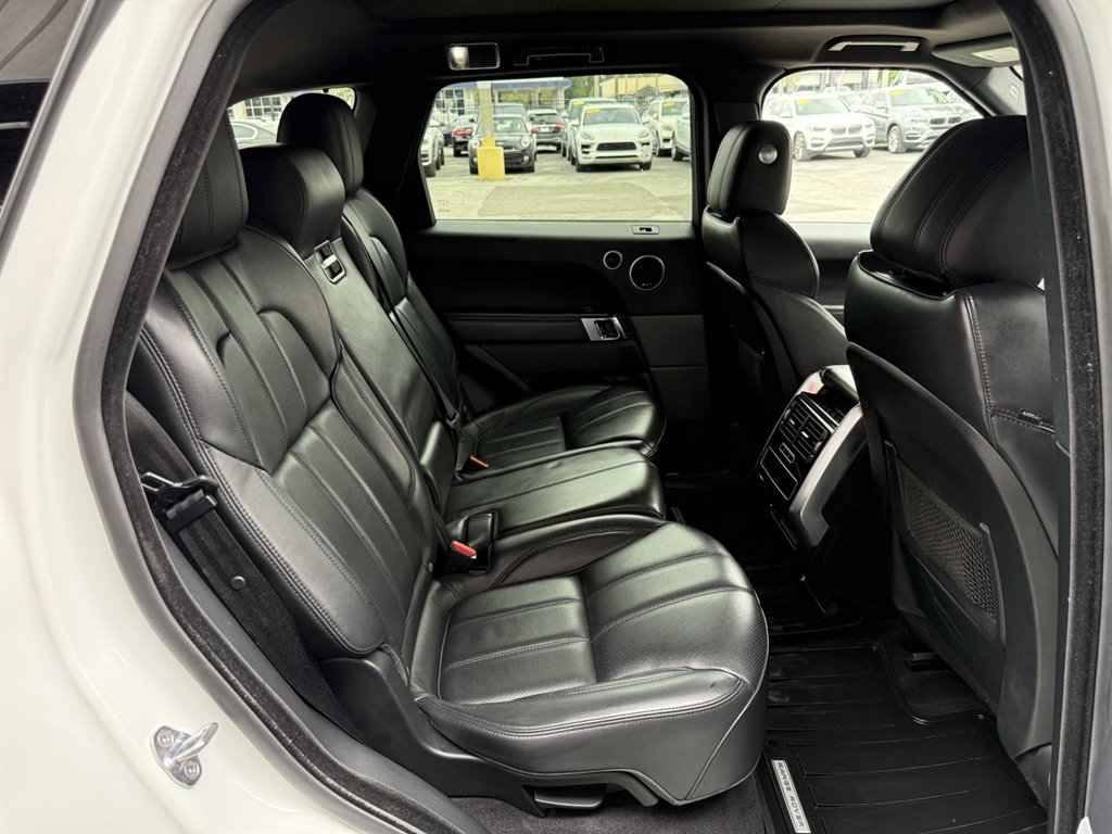 2016 Land Rover Range Rover Sport - $18,995