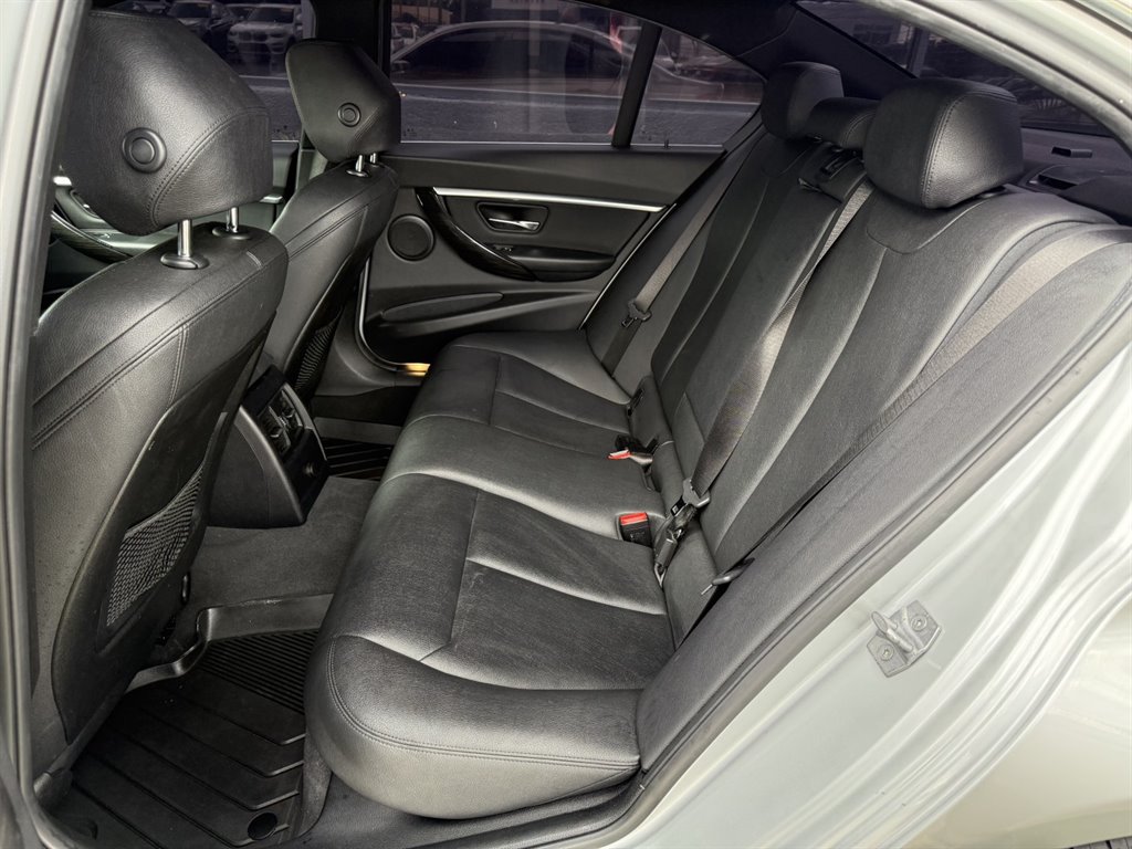 2018 BMW 330i - $13,995
