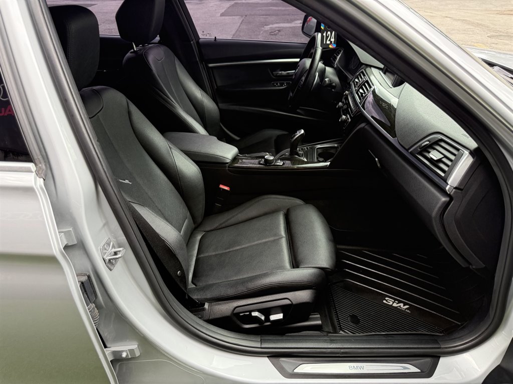2018 BMW 330i - $13,995