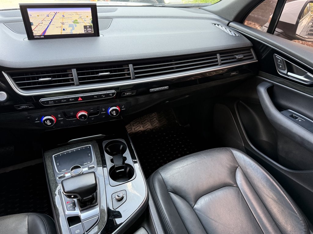 2017 Audi Q7 - $17,995