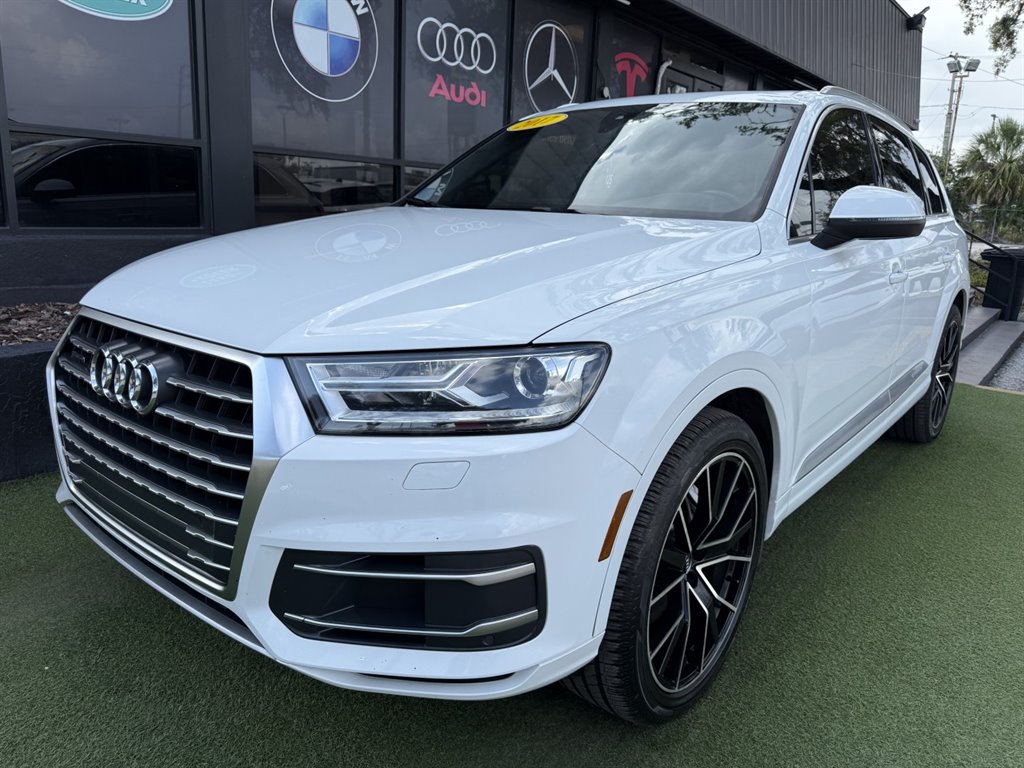 2017 Audi Q7 - $17,995