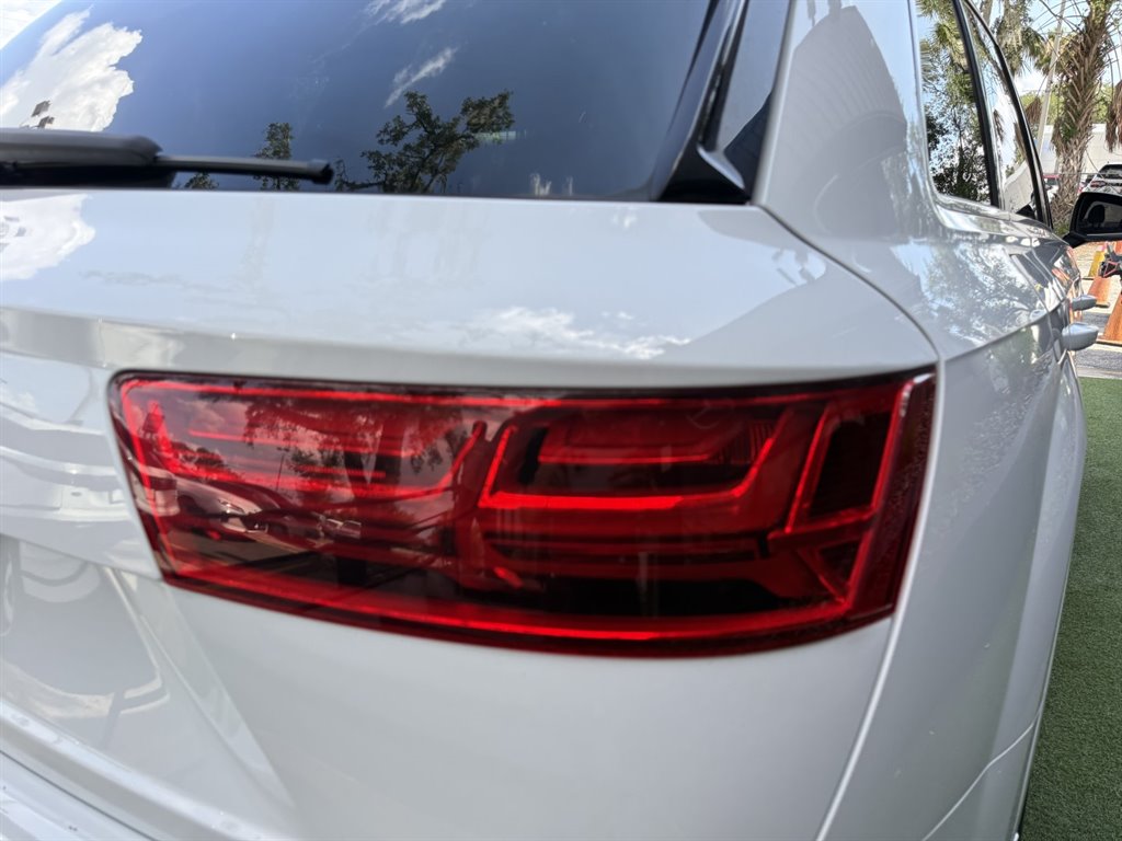 2017 Audi Q7 - $17,995