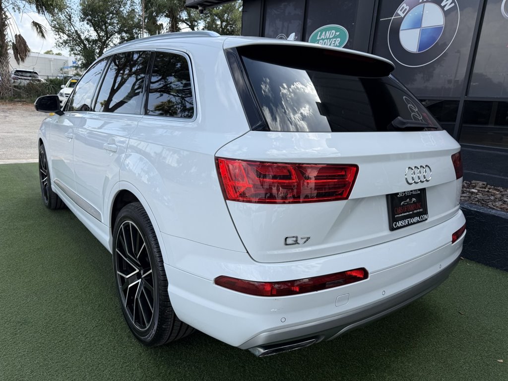 2017 Audi Q7 - $17,995