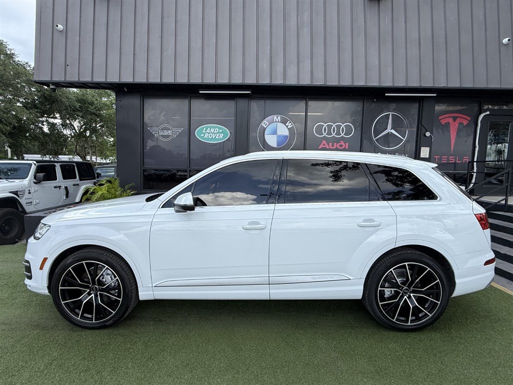 2017 Audi Q7 - $17,995