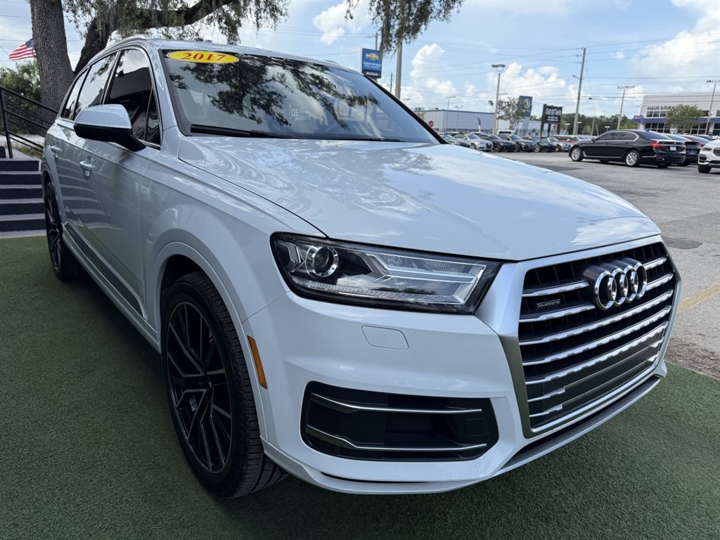 2017 Audi Q7 - $17,995