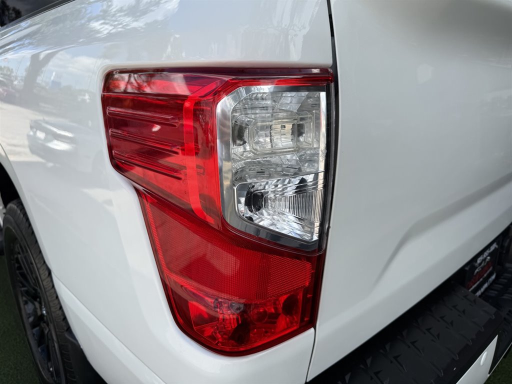 2018 Nissan Titan - $25,995