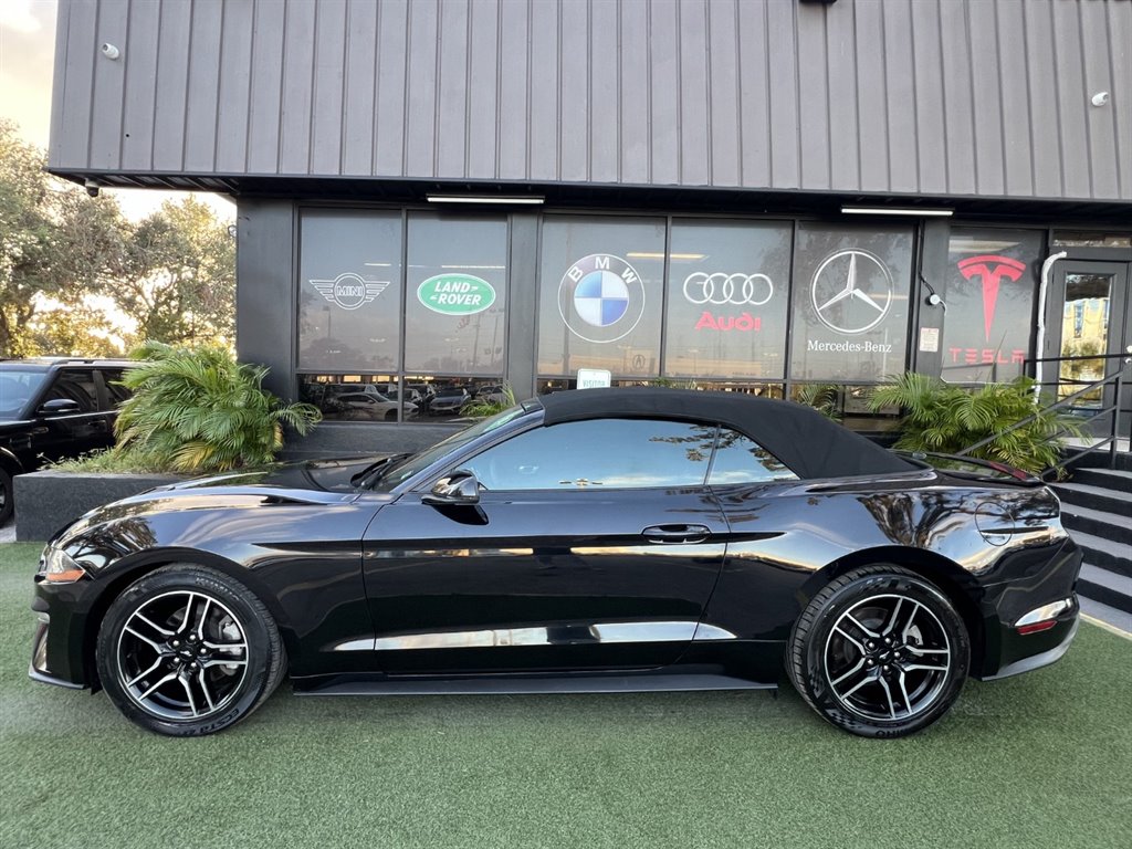 2020 Ford Mustang - $20,995