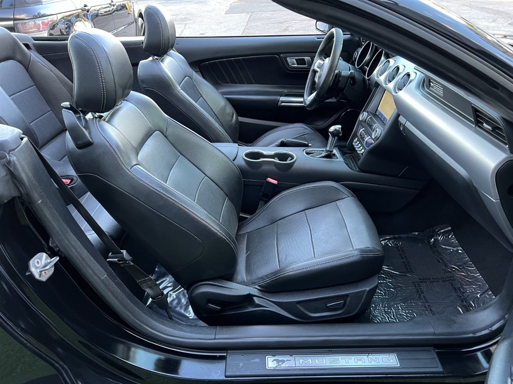 2020 Ford Mustang - $20,995