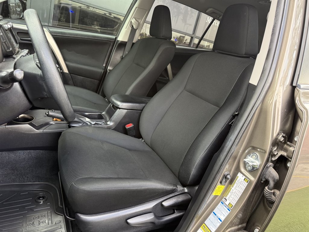 2015 Toyota RAV4 - $15,995