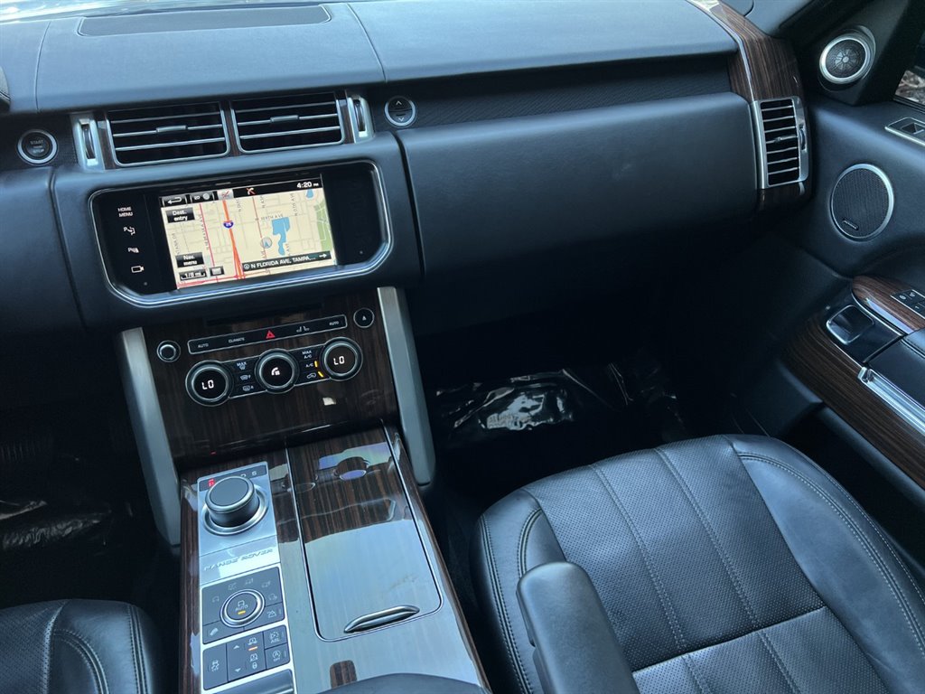2015 Land Rover Range Rover - $16,995